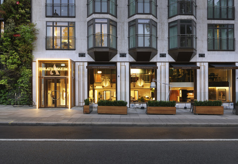 Athenaeum Hotel & Residences, photo 2