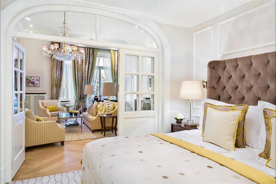 Fairmont Vier Jahreszeiten, photo 2