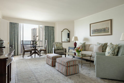 The Windsor Court, photo 3