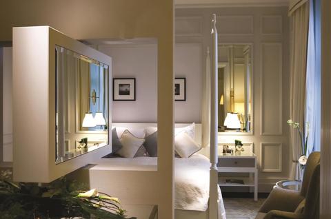 Fairmont Le Montreux Palace, photo 2