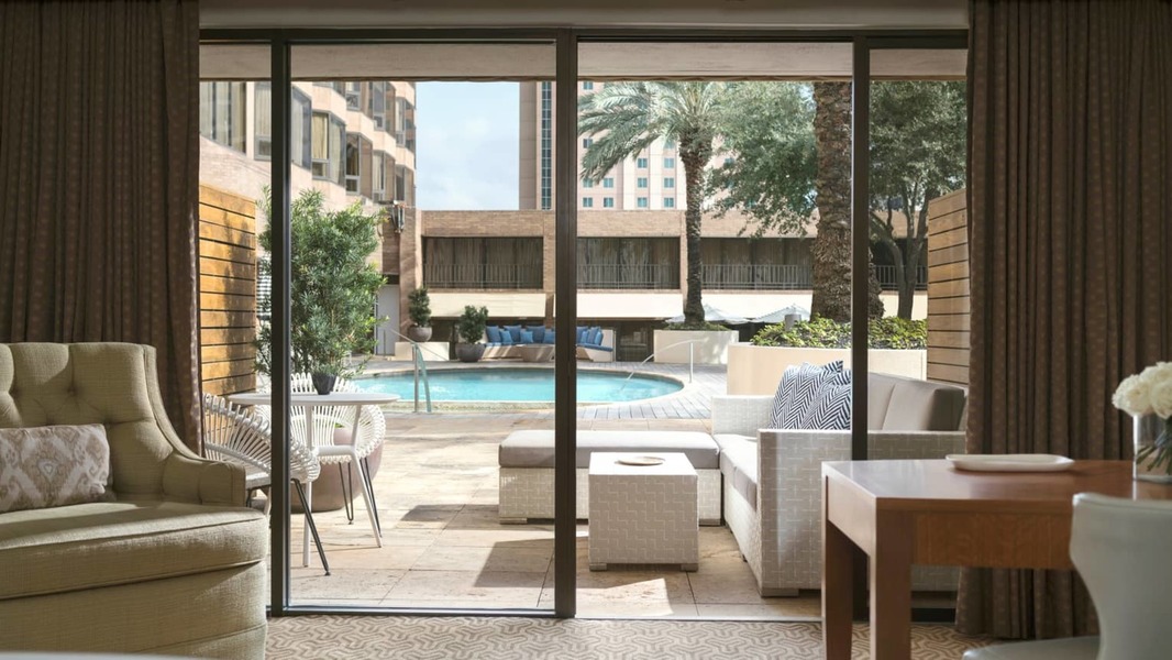 Four Seasons Hotel Houston, photo 1