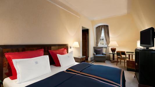 Hotel Taschenbergpalais Kempinski Dresden, photo 2