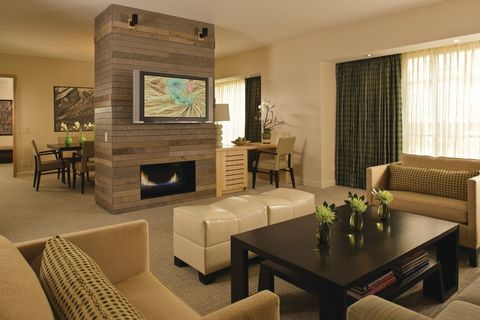 Four Seasons Seattle, photo 3