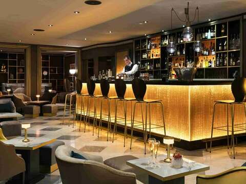 Hotel Barriere L'Hermitage, photo 3