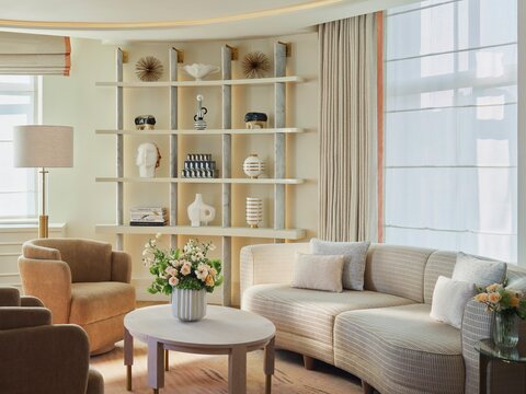One Aldwych, photo 2