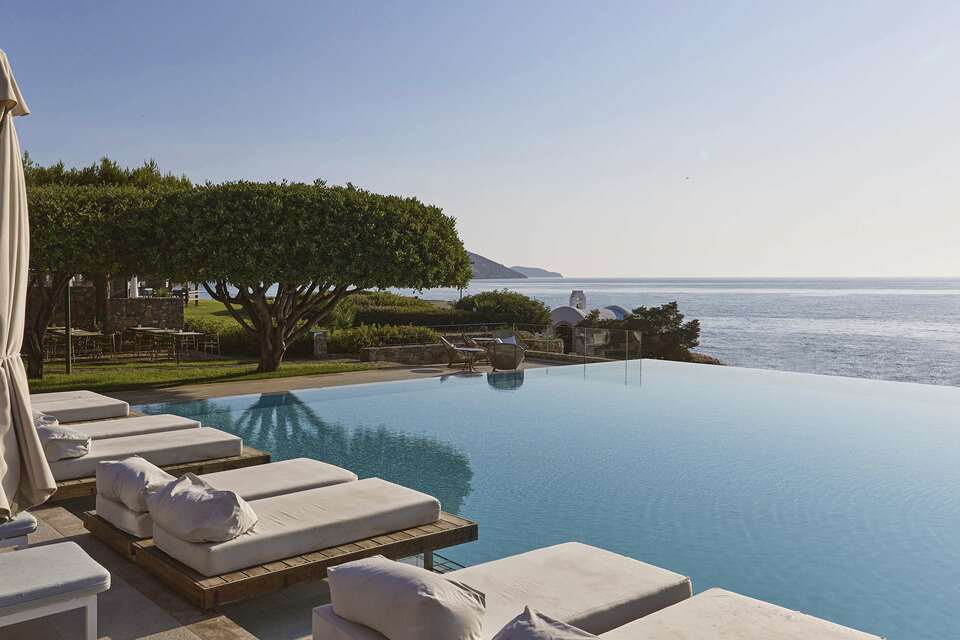 St Nicolas Bay Resort Hotel, photo 1