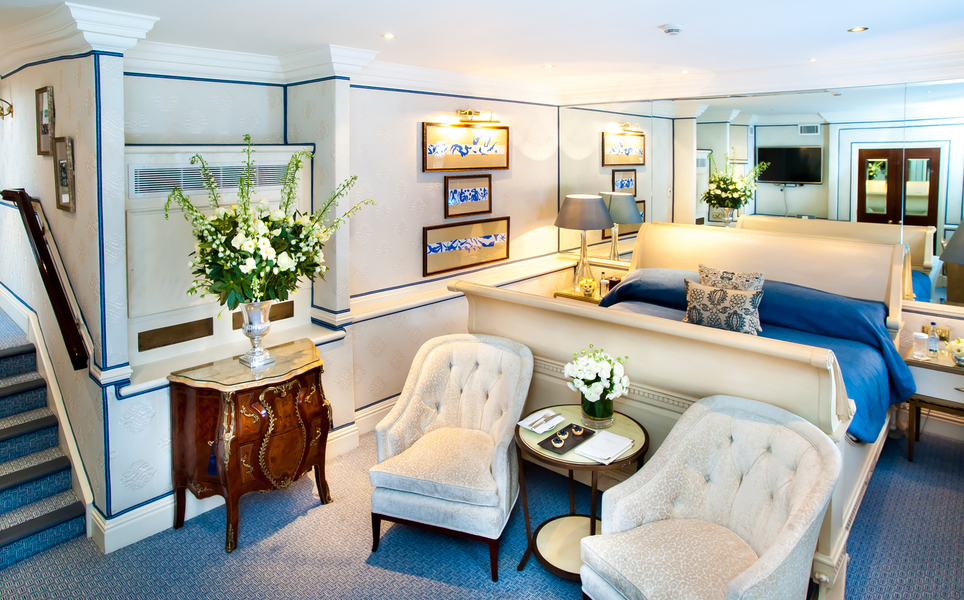 The Milestone Hotel and Residences, photo 6
