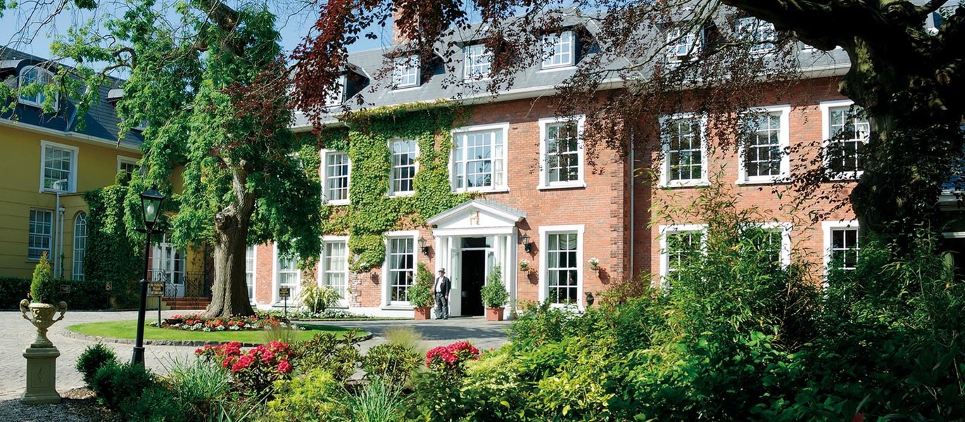 Hayfield Manor, photo 1