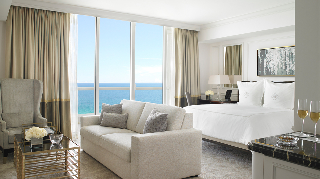 Acqualina Resort & Residences On The Beach, photo 3