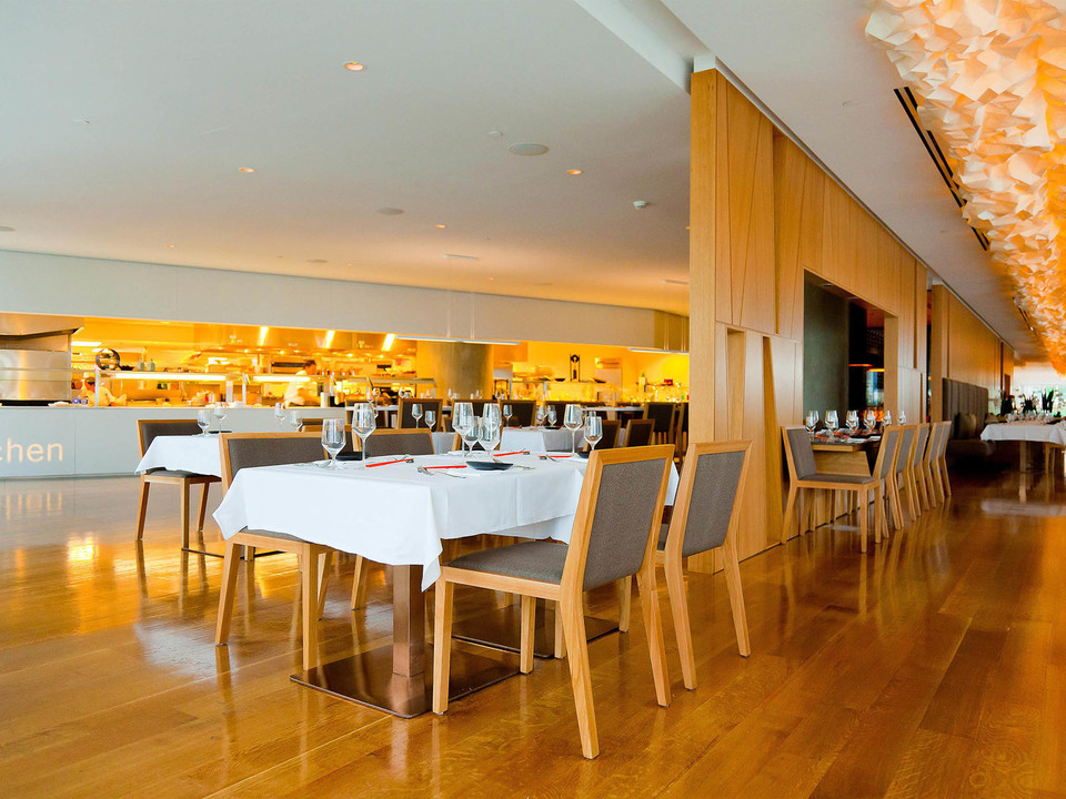 Fairmont Pacific Rim, photo 4