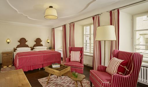 Hotel Goldener Hirsch, photo 2