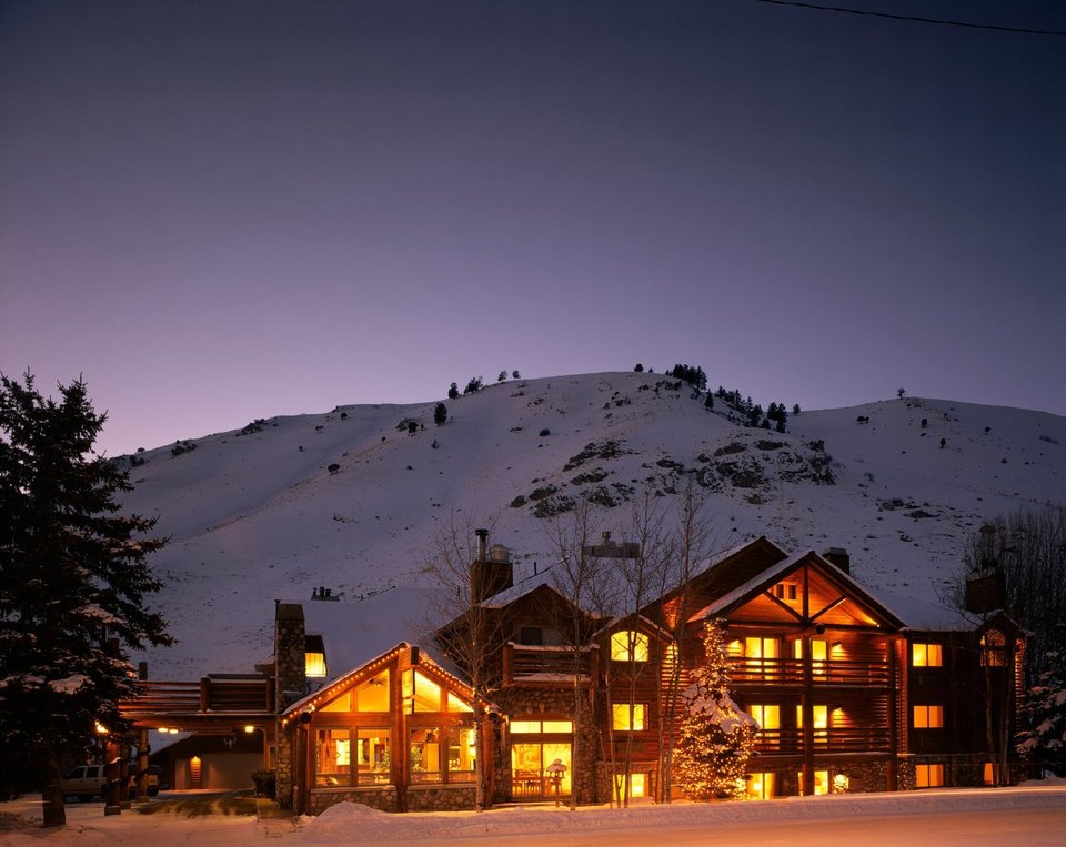 Rusty Parrot Lodge, photo 1