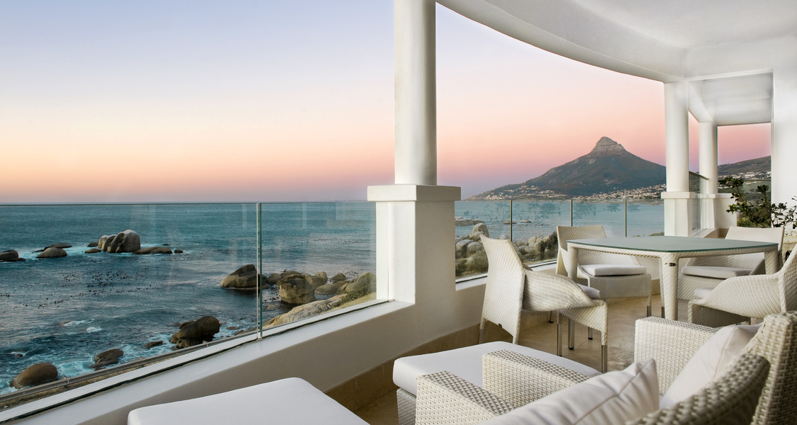 Twelve Apostles Hotel And Spa, photo 1