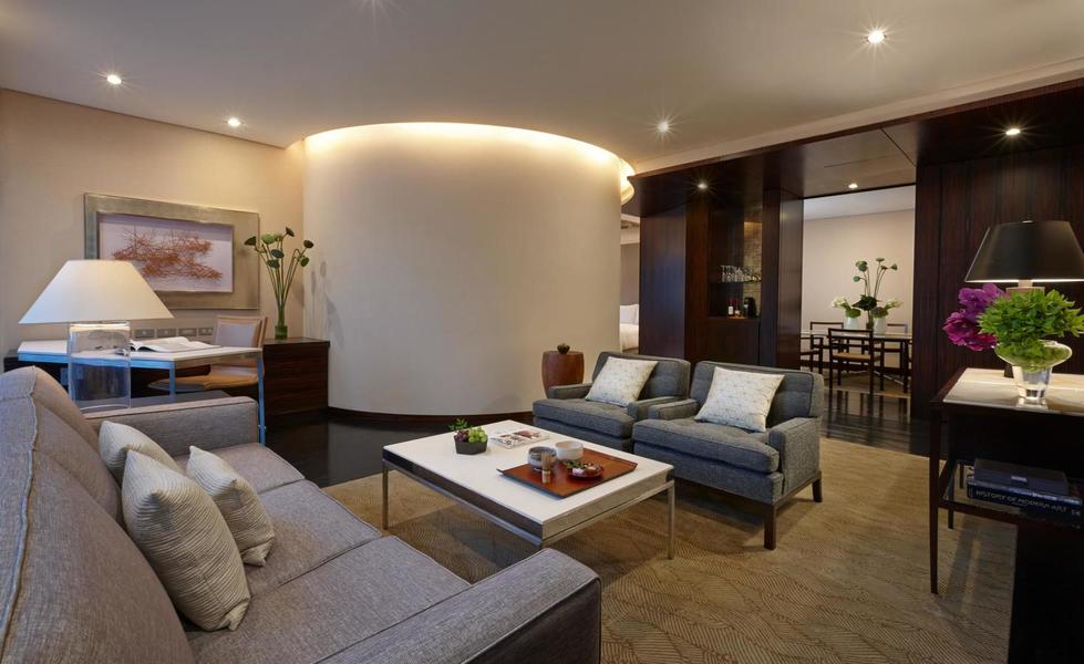 Four Seasons Hotel Tokyo at Marunouchi, photo 2