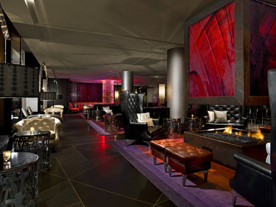 W Minneapolis - The Foshay, photo 1