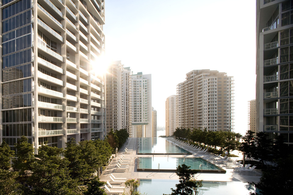 W Miami, photo 1
