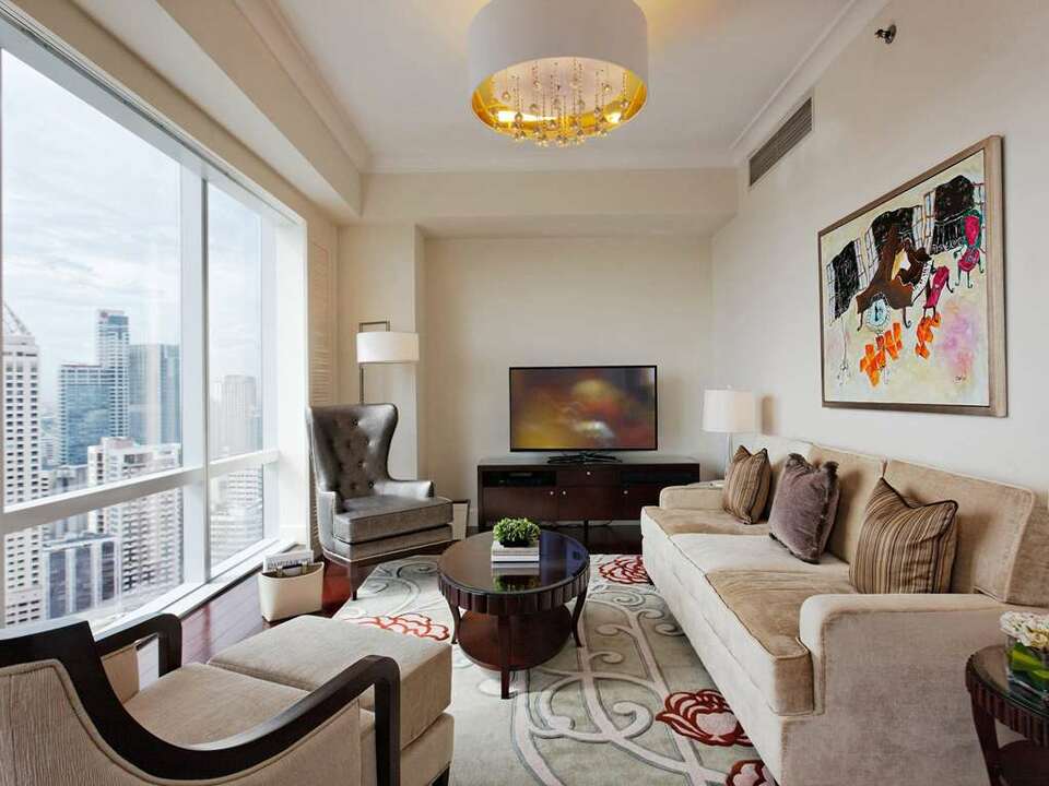 Raffles Makati, photo 5