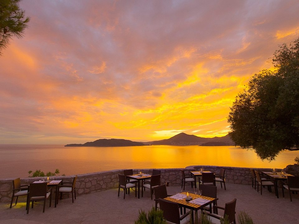 Aman Sveti Stefan, photo 2