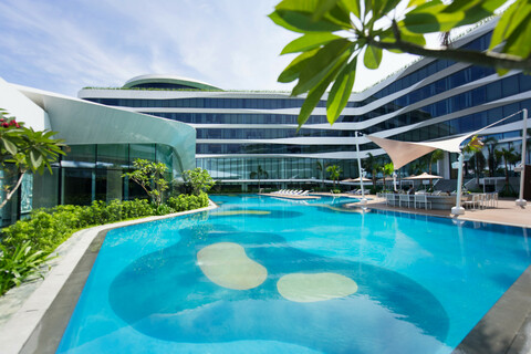 Conrad Manila, photo 4