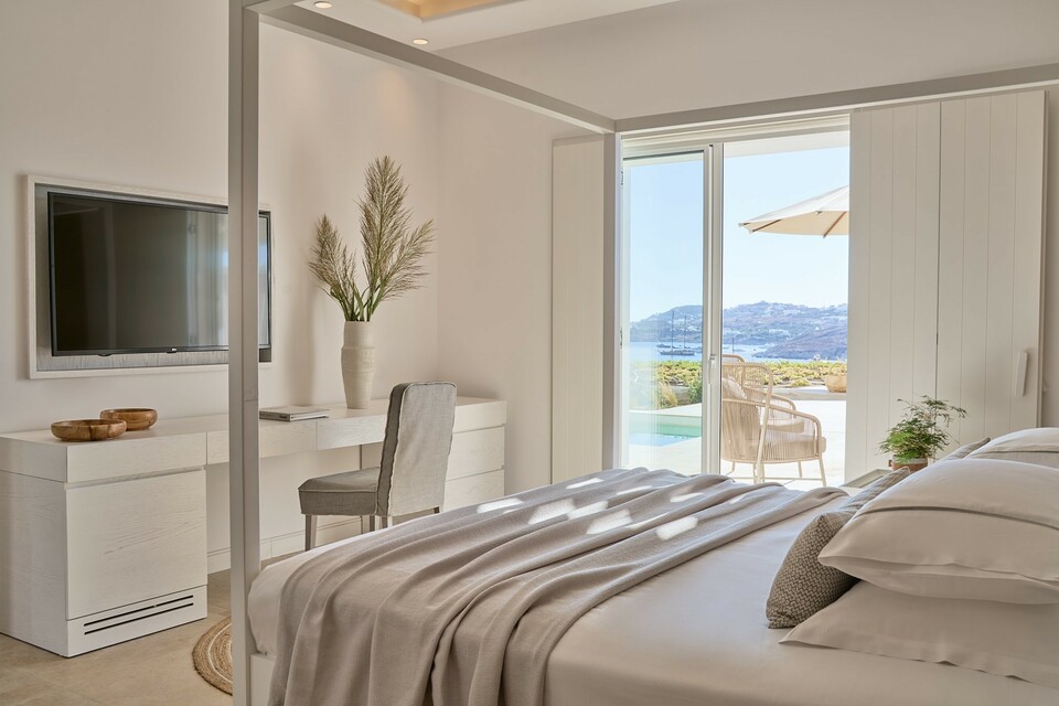 Once in Mykonos, Designed For Adults, photo 6