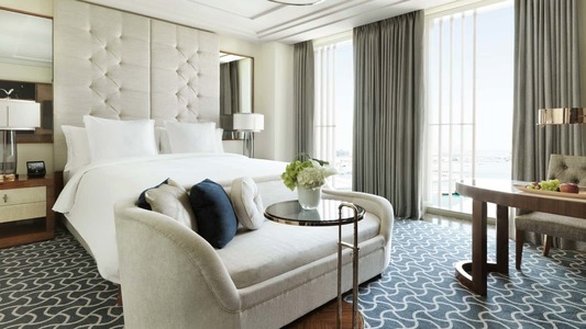 Four Seasons Hotel Abu Dhabi at Al Maryah Island, photo 2