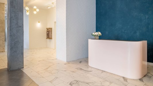 The Hi-Lo Hotel, photo 2