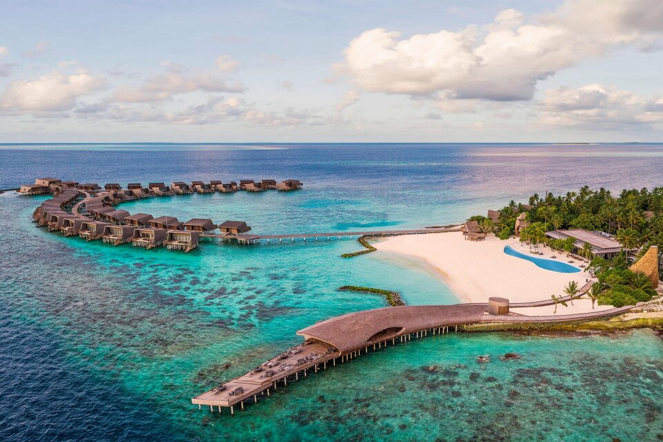 The St. Regis Maldives Vommuli Resort, photo 1