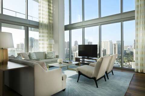 The Ritz-Carlton Residences, Waikiki Beach, photo 4