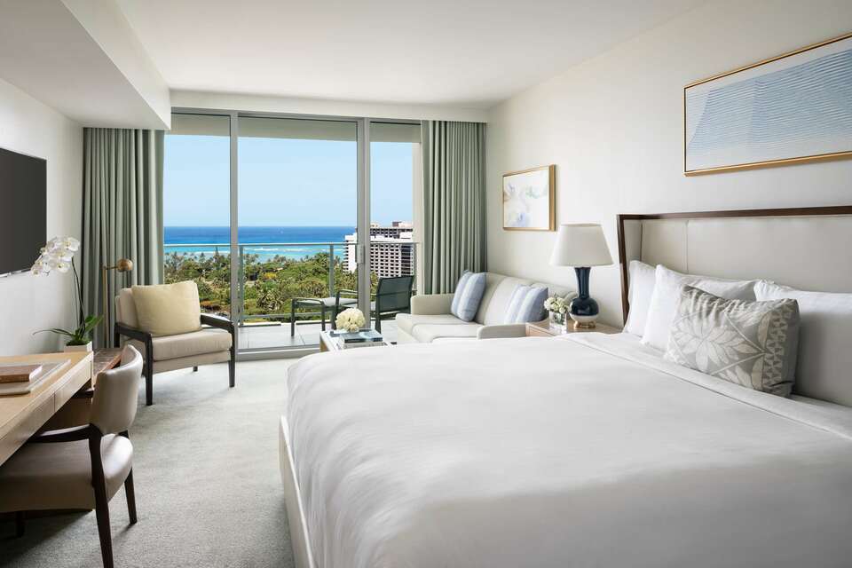 The Ritz-Carlton Residences, Waikiki Beach, photo 3
