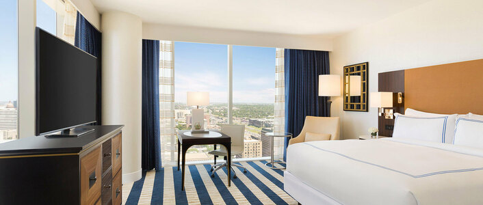 Fairmont Austin, photo 2