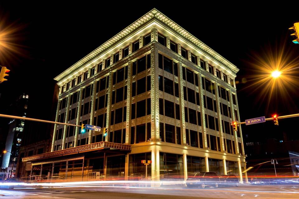 Curtiss Hotel, photo 1
