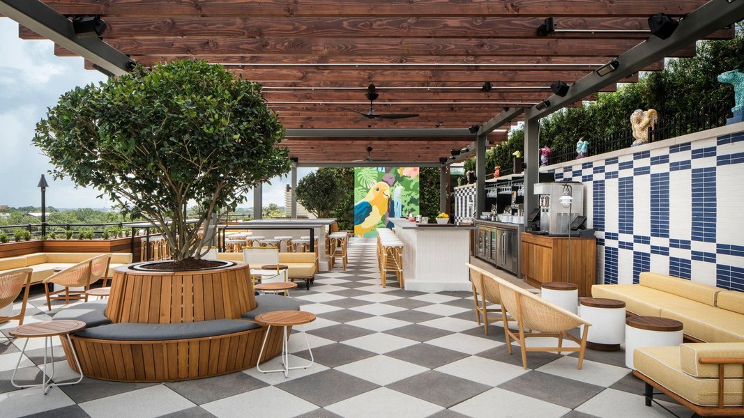 Perry Lane Hotel, photo 7