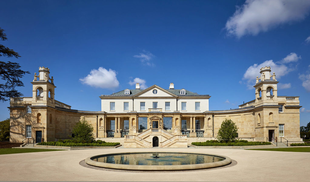 The Langley, Buckinghamshire, photo 1