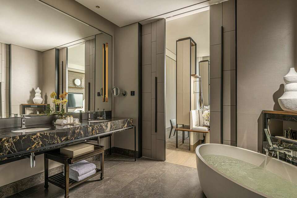 Four Seasons Hotel Bangkok at Chao Phraya River, photo 6