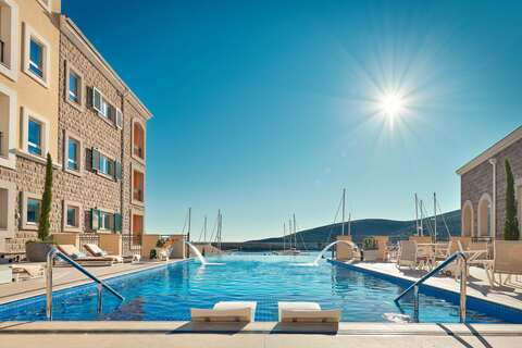 The Chedi Lustica Bay, photo 3
