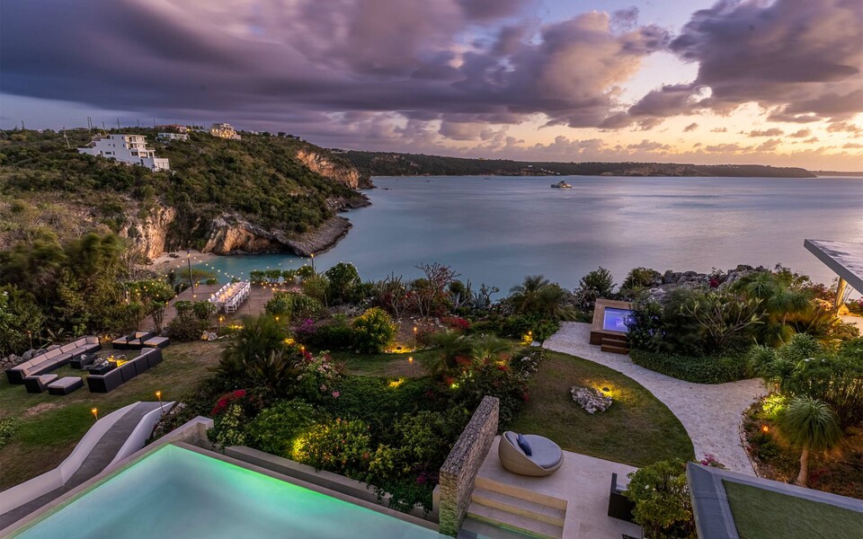 Ani Anguilla, photo 1
