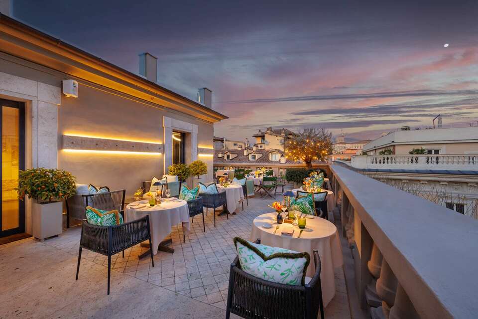 Singer Palace Hotel, photo 1