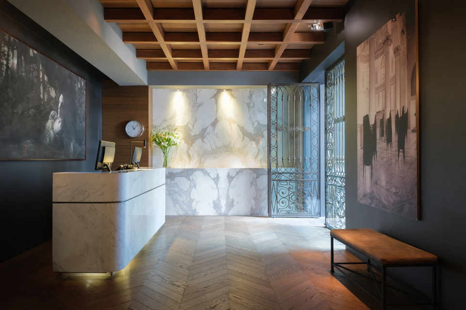 Brick Hotel, photo 2