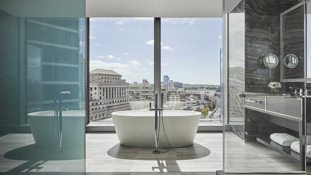 Four Seasons Hotel One Dalton Street, photo 3