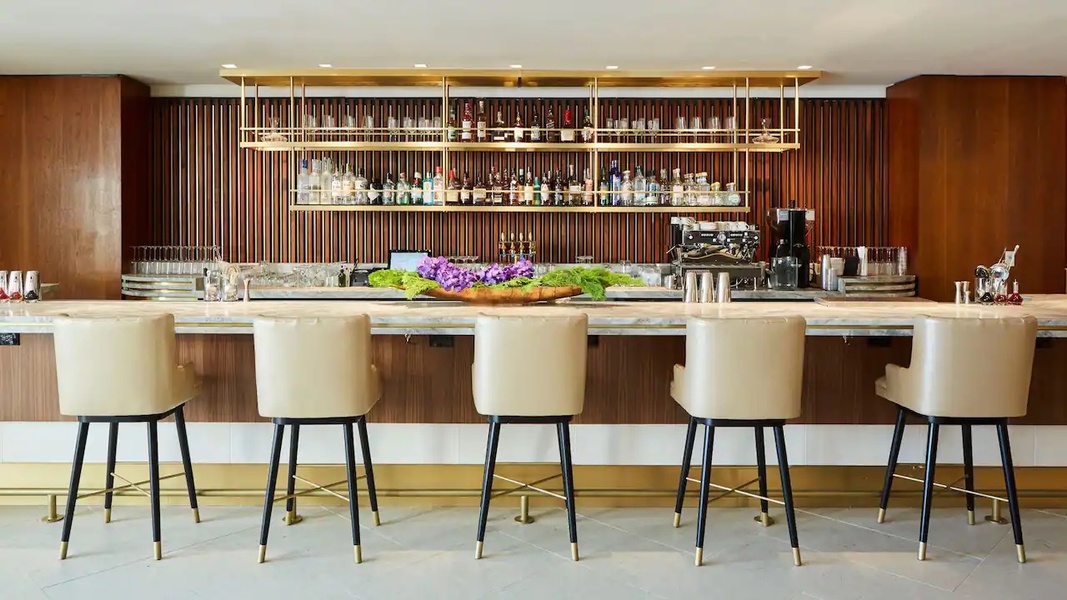Thompson Dallas, photo 6
