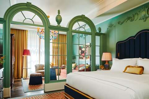 The Fifth Avenue Hotel, photo 4