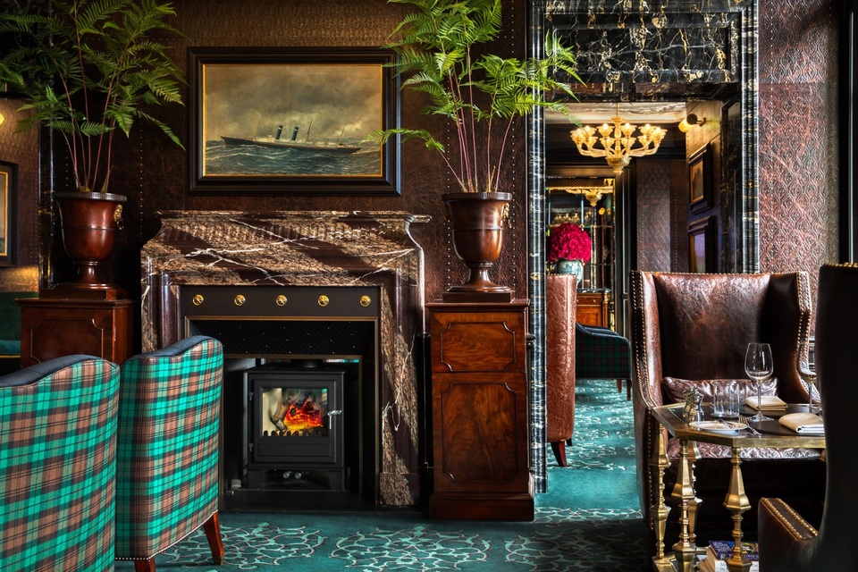 100 Princes Street, photo 1