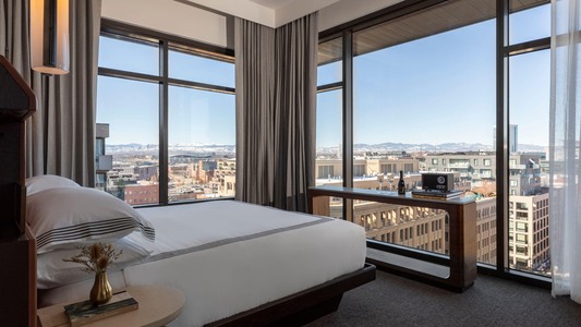 Thompson Denver, photo 3