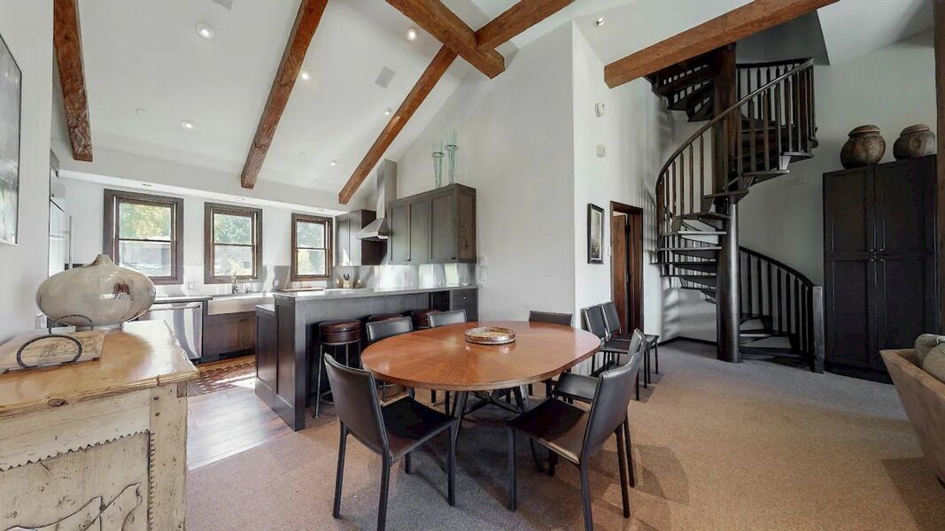 Woodrun Place, photo 6