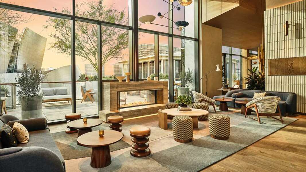 Conrad Los Angeles, photo 2