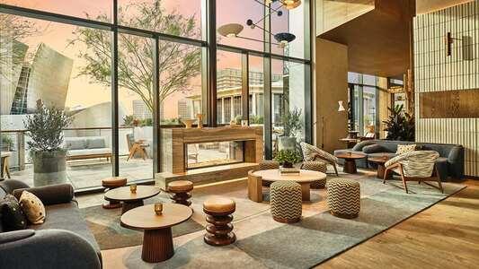 Conrad Los Angeles, photo 2
