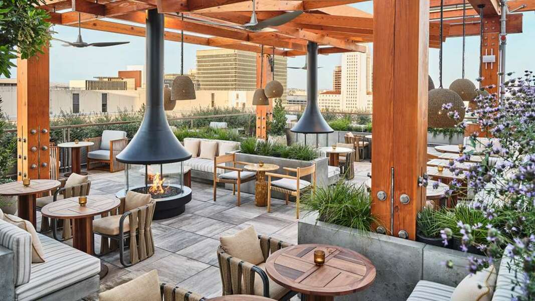 Conrad Los Angeles, photo 6