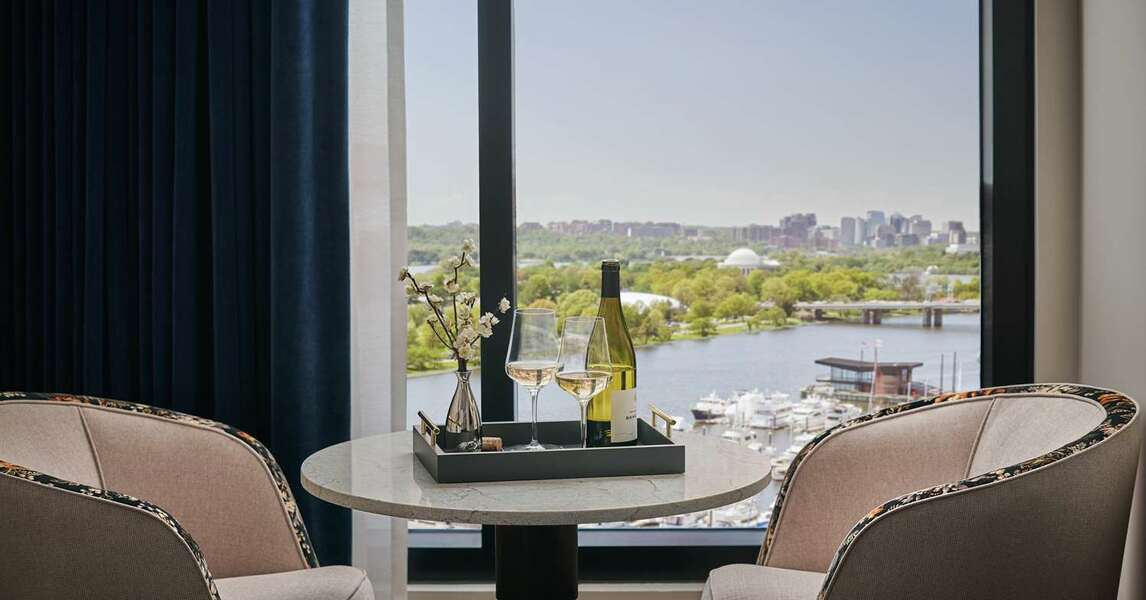 Pendry Washington DC - The Wharf, photo 6