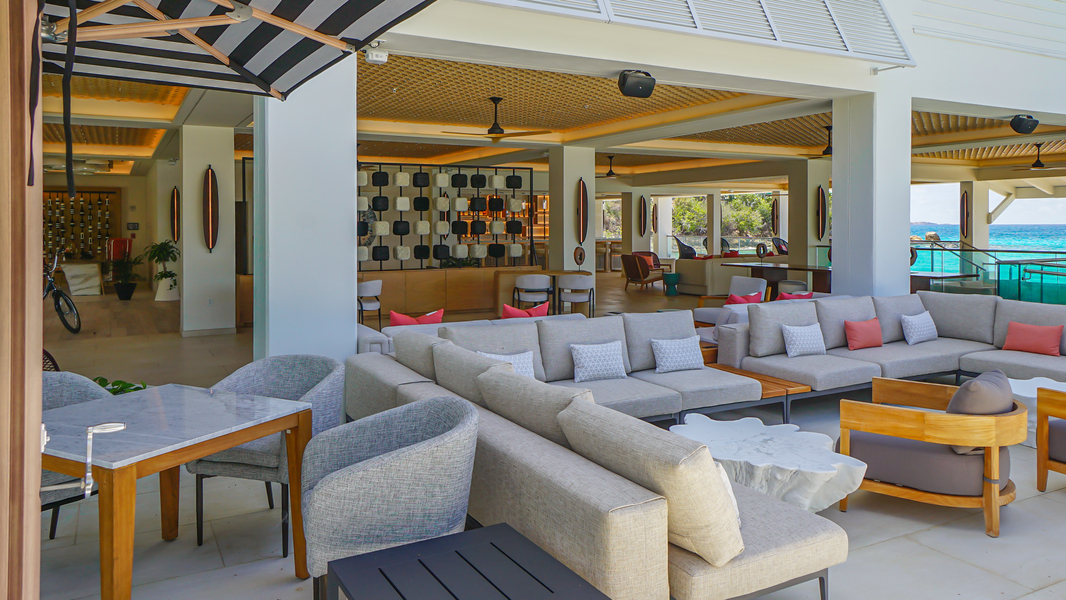 Morningstar Buoy Haus Beach Resort at Frenchman's Reef, Autograph Collection, photo 3