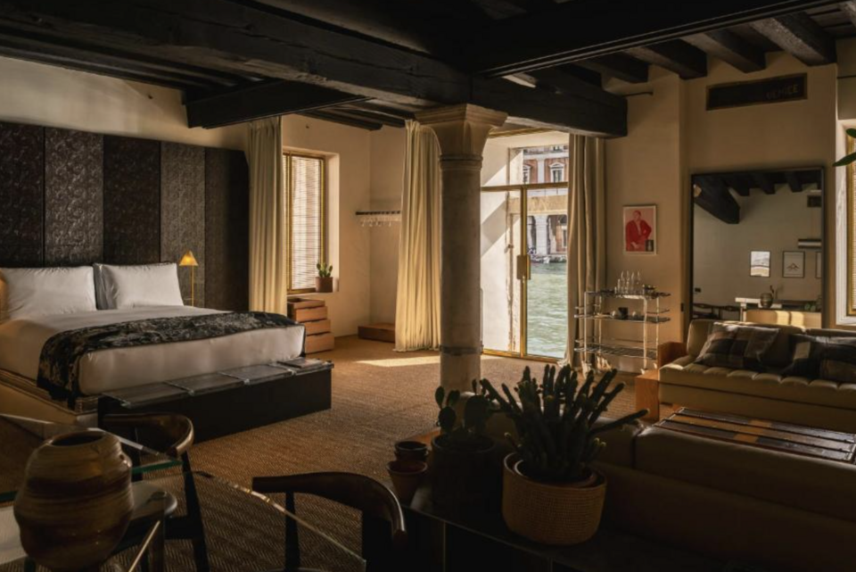 The Venice Venice Hotel, photo 7